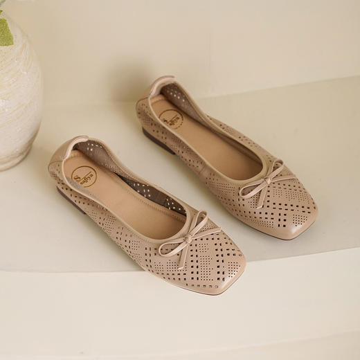 Safiya/索菲娅2025时尚浅口真皮透气低跟方头蝴蝶结平底单鞋SFD3111402 商品图5