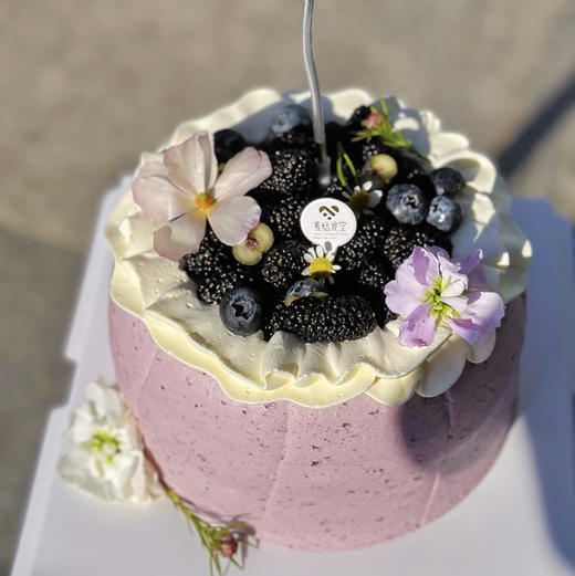 桑葚蓝莓蛋糕（需自提 提前1-2预定）6英寸巧克力胚子 桑葚蓝莓奶油 酸奶冻和桑葚夹心 商品图0
