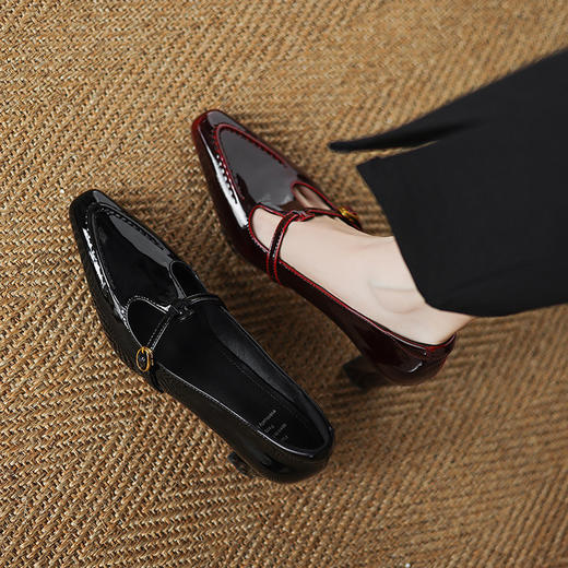 【预售5天】渐变色尖头漆皮时尚高跟鞋复古玛丽珍中古鞋春夏百搭QQJFG&JZ-1818F 商品图3