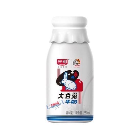 光明 大白兔奶糖风味牛奶调制乳 250ml/瓶 商品图0