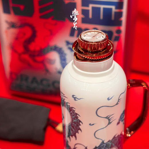 学古一原传家壶Mini·龙年限定礼盒 青花龙保温壶595ml 银青花龙Mini壶青花龙盖杯 595ml 商品图3