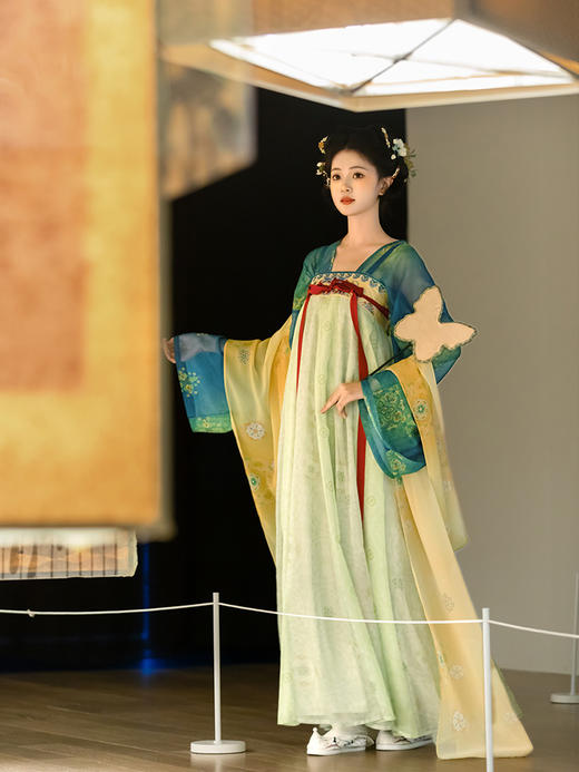 【重回汉唐春辰锦】正品原创唐制复原齐胸衫裙襦裙披帛汉服女装 商品图3