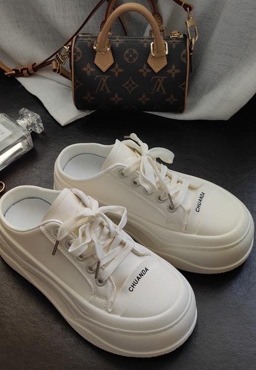 自留上脚舒适小香风猪理皮透气字母鞋拖 商品图11