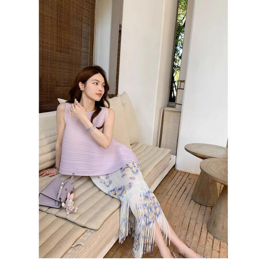 2025三宅褶皱油画印花碎花百褶裙垂坠感开叉直筒包臀半身裙女款！ 商品图2