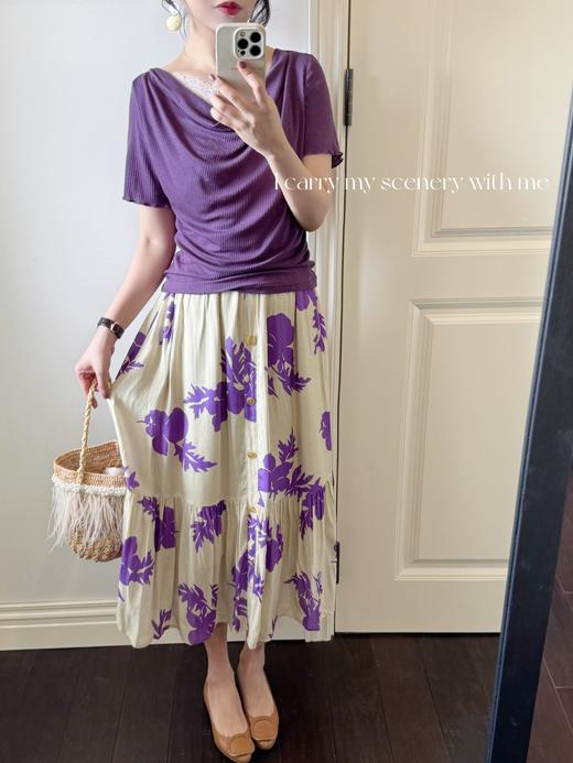 随身携带你的风景 | 优美感在线的荡领微露蕾丝修身tee 茄子紫 商品图3