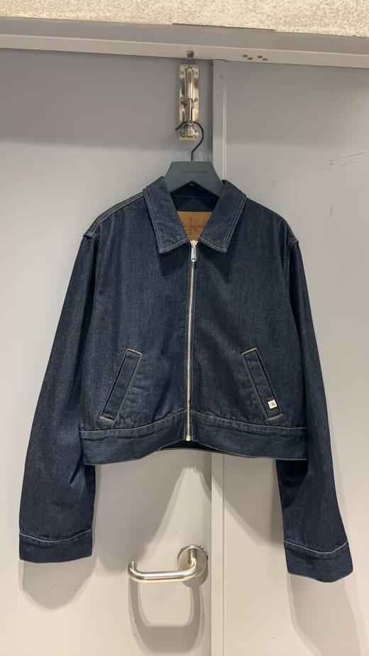 CKJ 女 牛仔外套 J2243821BJ 商品图0