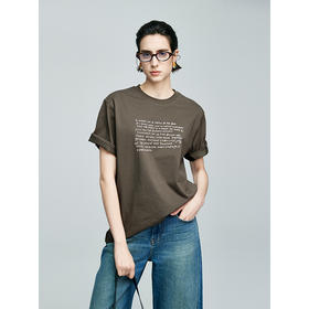 棉仓362601006-初棉艺术字母印花宽松短袖T恤