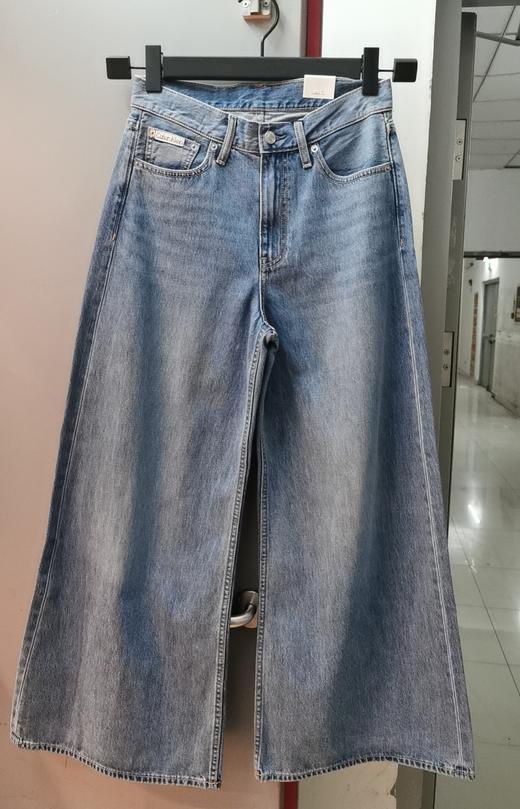 CKJ 女 牛仔裤 J2254311AA 商品图0