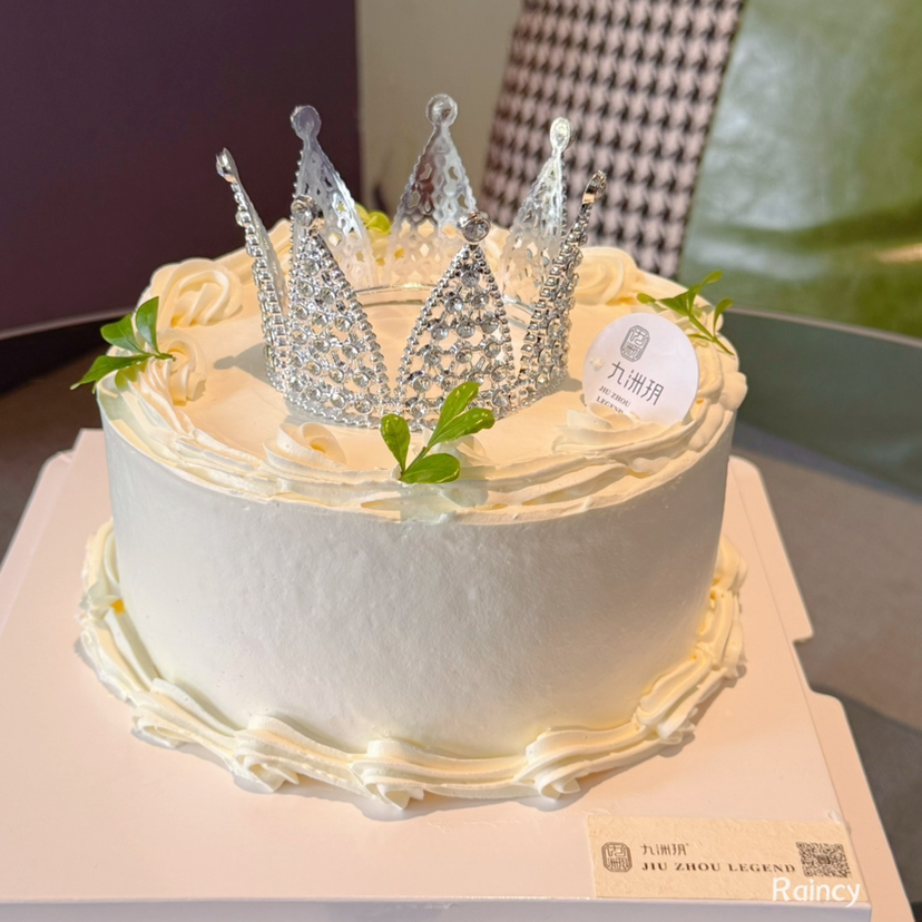 6寸仙女皇冠蛋糕（动物奶油+水果夹心）