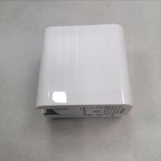 凡引 双USB口2.4A快充充电插头 1个 商品图7