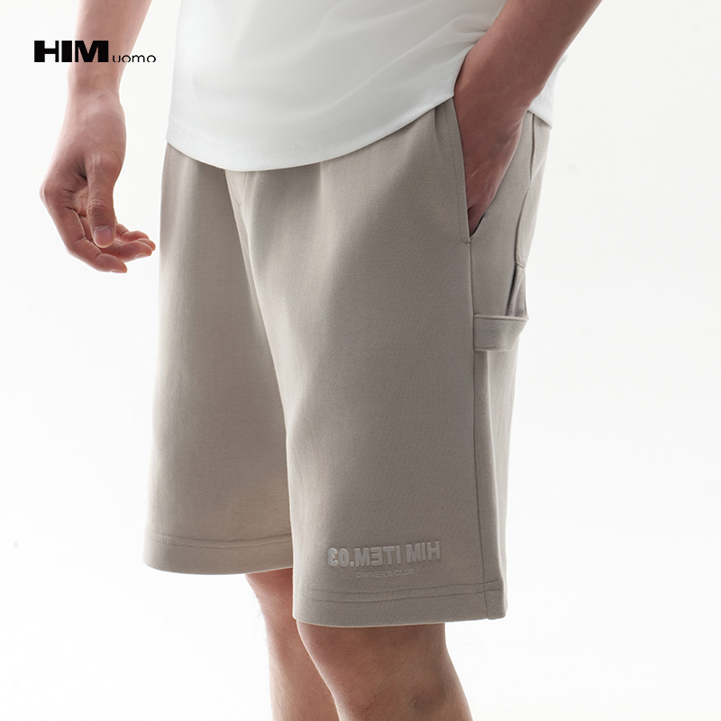 HIM漢崇 舒适百搭休闲短裤简约滴胶字母宽松五分裤男 2026夏季