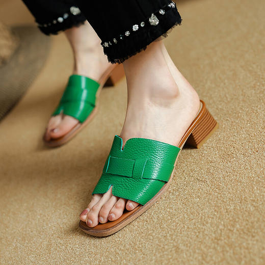 【预售5天】牛皮粗跟方头露趾罗马，复古法式简约百搭拖鞋PS&PS1870 商品图0