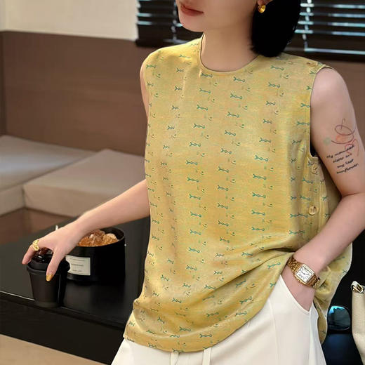 【现货】良木礼夏季真丝提花背心（325639） 商品图0