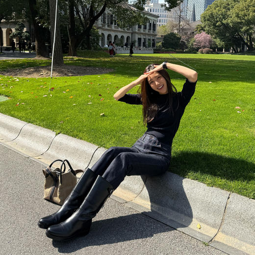 ROMI STUDIO“复古优雅”经典赤耳丹宁超模微喇牛仔裤 RWCSXD2096【发货时效25天】 商品图0