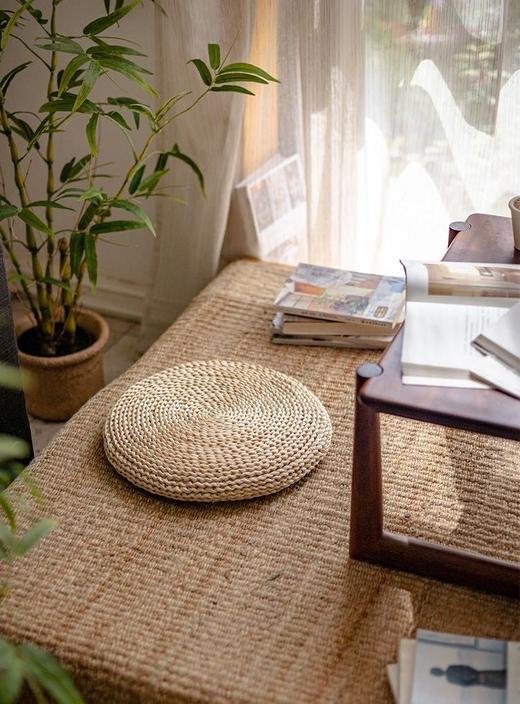 【草编玉米皮蒲团/坐垫】透气隔凉舒适好用 茶桌、榻榻米伴侣，宅家静坐必备~简约质朴，它是来自大自然的馈赠 惬意自在，它是提升家居幸福感必备单品 商品图3