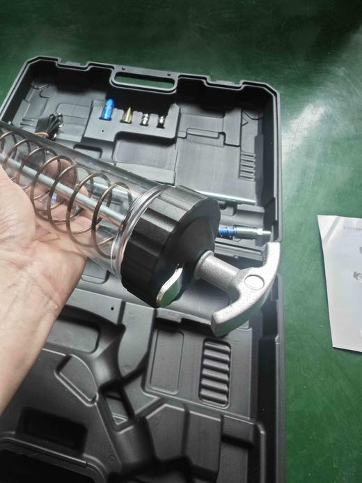 【货号02914】锂电黄油枪喷嘴配件加长杆软管黄油枪配件箱子带油管 商品图3