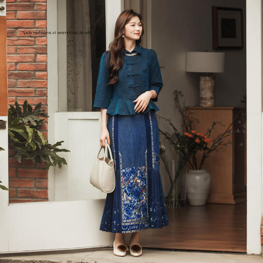 【林栖设计小店】桑蚕丝香云纱衬衫复古优雅新中式2025夏季新品翻领上衣女T1952371 商品图7