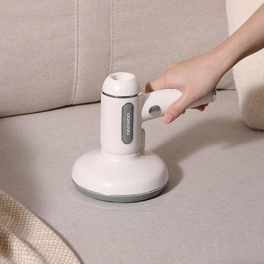 【多样屋专柜】大宇家用手持便携除螨吸尘器 紫外线杀菌无线可可棕 商品图2