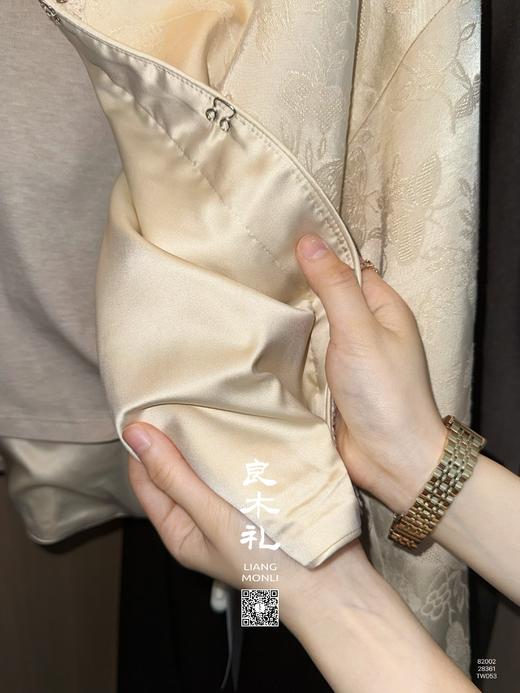 【现货】人丝提花蕾丝外套（28361） 商品图3