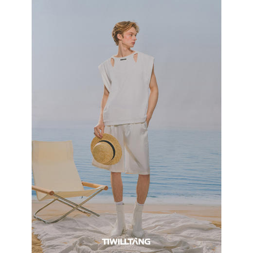 启世录TIWILLTANG“纨涵暹堑”镂空叠片结构背心夏季宽松无袖马甲 商品图4