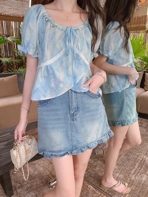 张心子【腿精秘籍】通勤风百搭木耳花边短裙牛仔半身裙 U2504029 商品图3