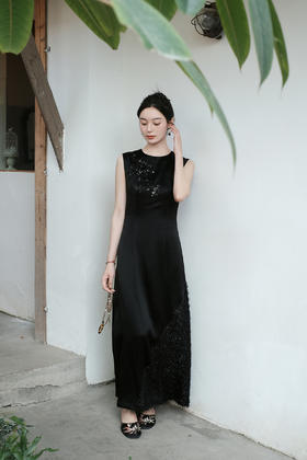 盛唐牡丹| 法式串珠重缎香云纱长裙