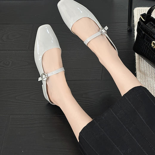经典鲨2025年夏款法式复古方头简约气质玛丽珍单鞋半拖鞋女KW335-529011 商品图1