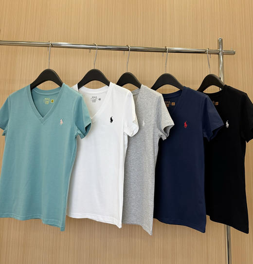 福利价赵露丝同款V领纯棉短袖t恤 商品图1