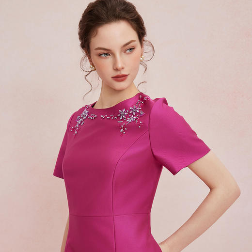 QF840斯尔丽2025新款气质轻奢法式钉珠修身放摆宴会礼服显瘦显高连衣裙 商品图9