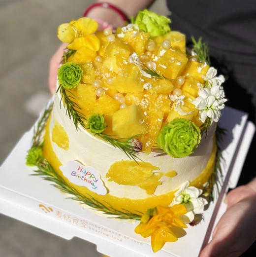 椰香凤梨蛋糕（需自提 提前1-2天预定）6英寸 椰子奶油 椰奶冻和凤梨夹心 商品图0