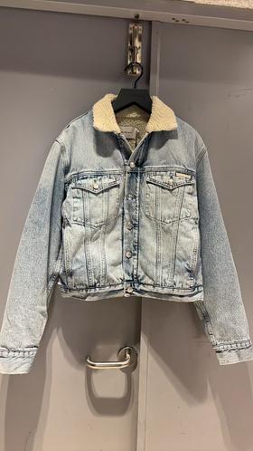 CKJ 女 牛仔外套 J2240961A4