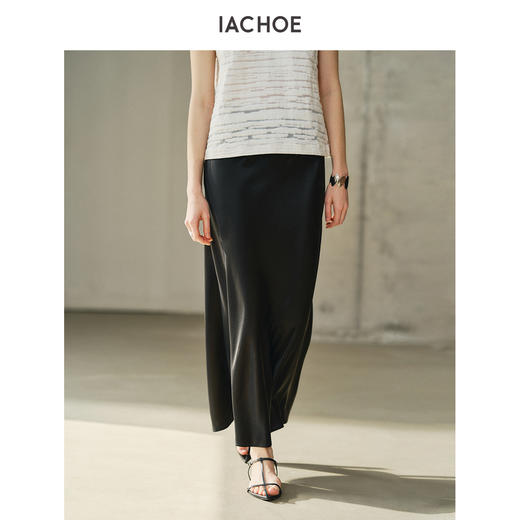 棉仓3631517005-IACHOE缎面丝滑半身裙 商品图3