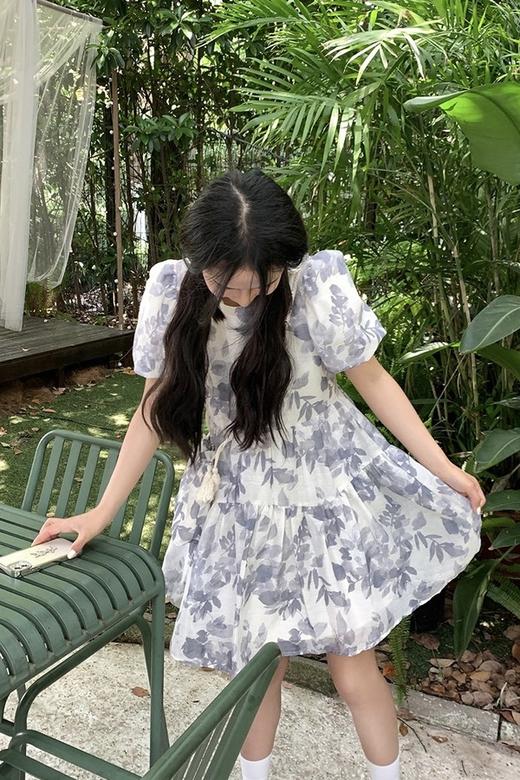 Stay2Weeks 圆领泡泡袖山水画连衣裙 18216 商品图3