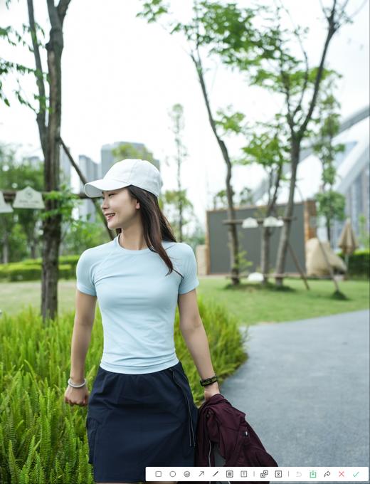 Leorrey/乐拉【全能T短袖】轻盈一体织高弹透气轻薄夏季短袖 商品图5