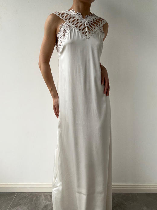 Viktoria Chan | AW23032 Amalia silk dress [ 真丝连衣裙 白 / 黑 ] 商品图9