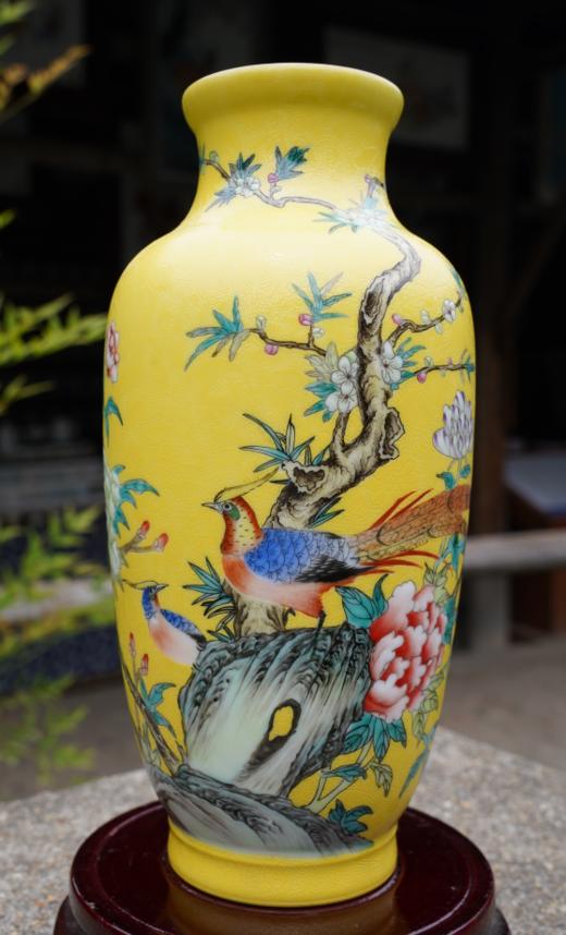 帝王黄扒花锦赏添花赏瓶 商品图0