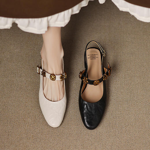 【预售5天】真皮复古包头凉鞋女粗跟一字带玛丽珍鞋圆头中跟后空单鞋NGMZR&72-79 商品图4