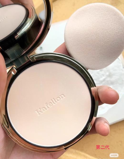 凯芙兰蜗牛原液轻透蜜粉饼  01瓷白/02柔肤 商品图2