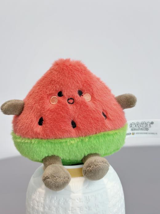 海岛萌主海南老爸茶文创把海岛的浪漫打包带走软fufu的手感和治愈系配色，哪个女生能拒绝这份限定可爱呢，原创老爸茶“绒化"毛绒玩具红diedie 翅金金 斑宝宝 商品图9