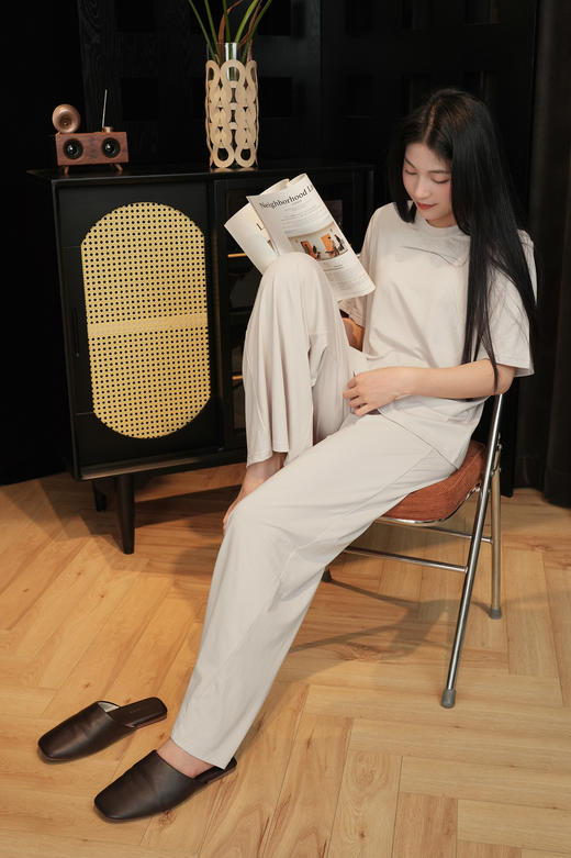 官网998！棉盖丝宽松休闲家居服女 简约圆领睡衣阔腿裤睡衣 轻薄柔软短袖长裤套装 商品图7