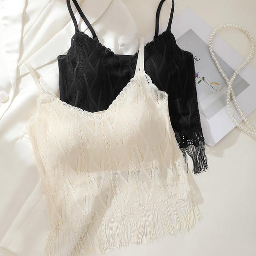 C2-【蕾丝流苏吊带】【均码，适合90-140斤】带胸垫夏季薄款美背吊带背心一体式内搭打底上衣  琉光曳蕊 商品图6
