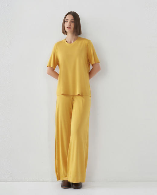 官网998！棉盖丝宽松休闲家居服女 简约圆领睡衣阔腿裤睡衣 轻薄柔软短袖长裤套装 商品图3