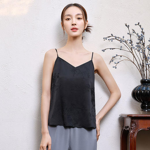 玳莎重磅真丝吊带2025粘夏季新款简约时尚100%桑蚕丝V领提花背心  FB31005 商品图0