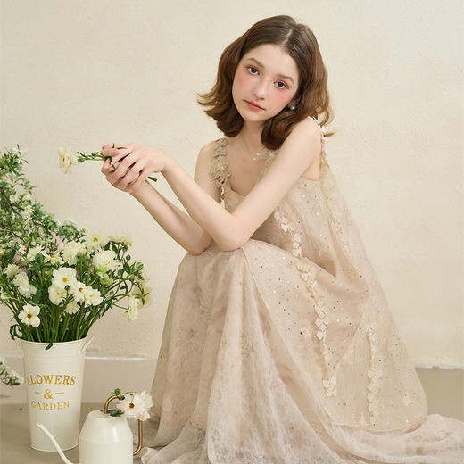 仙女风亮片蝴蝶刺绣晕染双层纱裙女夏季花朵吊带连衣裙V0050780 商品图2