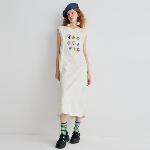 谜底连衣裙无袖2025夏新品复古风度假肌理感宽松H型长裙252ML0600 商品图0