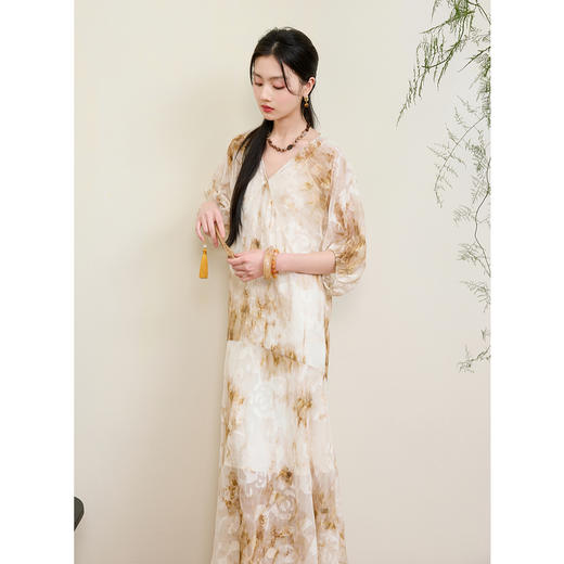 三彩【染月浮光】2025夏季新款新中式剪花连衣裙吊带裙两件套C 商品图1