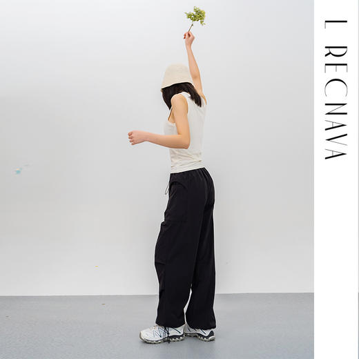 L RECNAVA 宽松显瘦户外工装伞兵裤 运动休闲长裤 松紧腰 腰口脚口有抽绳 商品图3