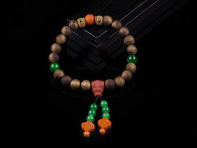 XY0228沉香+南红碧玉手串