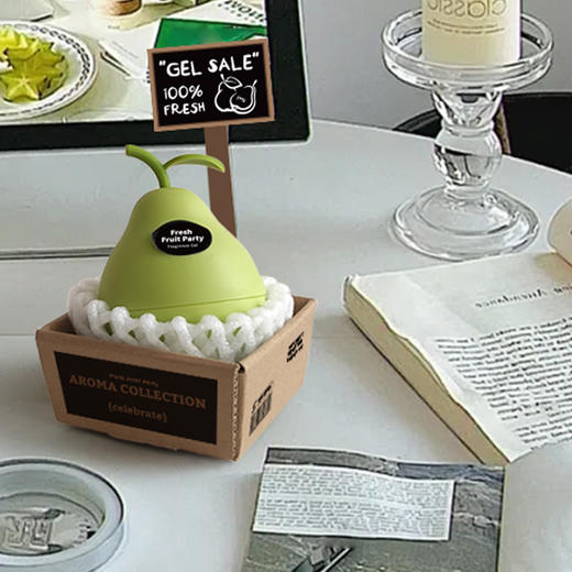 【新鲜出售，不梨不弃，爱梨吖~】英国梨拉伸香膏 梨子味水果车载香薰固体 车用香氛摆件 厕所香薰持久散香空间香氛-QQ 商品图1