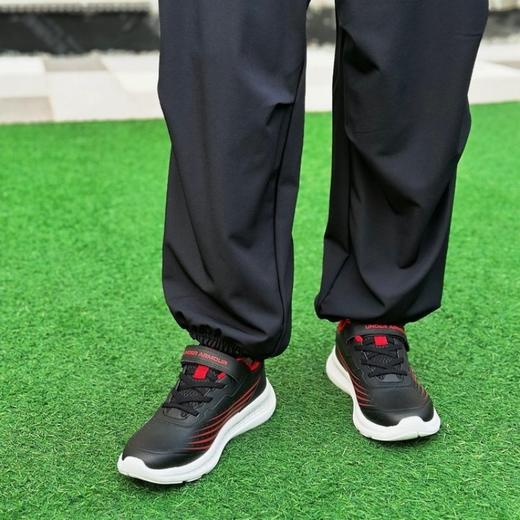 【12月-特惠福利】【安德玛Under Armour不买后悔系列】超低折扣，尺码可穿到40码，新款舒适跑鞋四季款2441106 商品图1